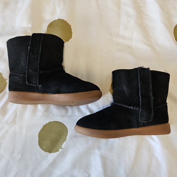 UGG Keelan Boots size 7 - Picture 3 of 8